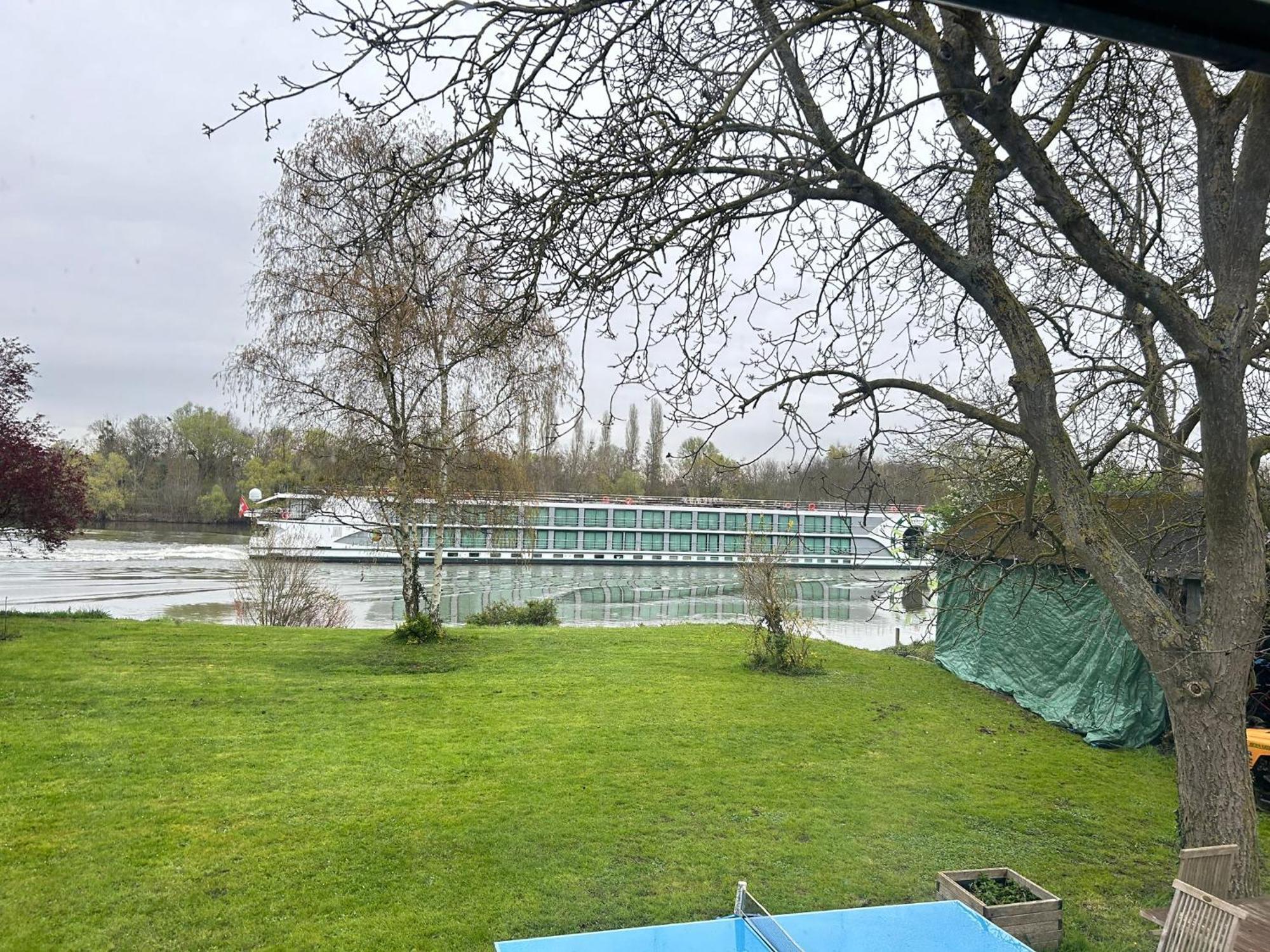 Les Bambous Apartment Poissy Exterior photo
